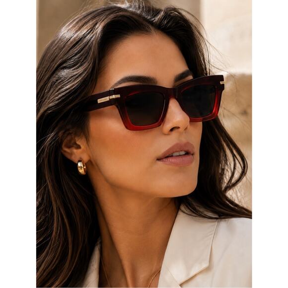 NEW!!! Salvatore Ferragamo SF2031S 615 Women’s Burgundy Square Frame Sunglasses